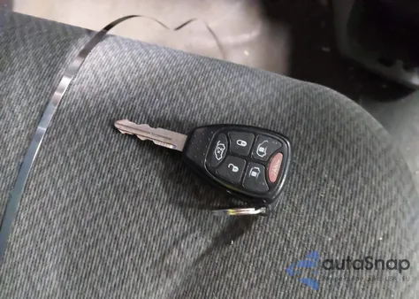 2005 Dodge Grand Caravan Sxt из США, поврежденный, VIN 2D4GP44L85R403388